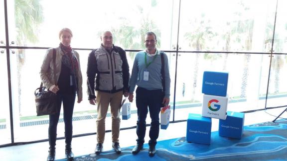 Sergi de Anta de Gesdi junto a clientes en el Evento Google Partners Mobile Labs, Hotel W de Barcelona